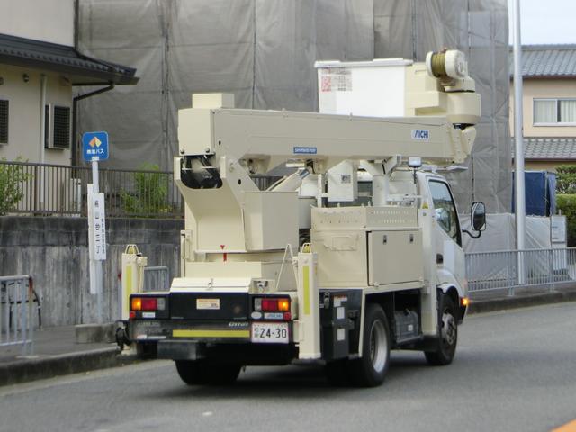 2010 Toyota Dyna – thumbnail 3