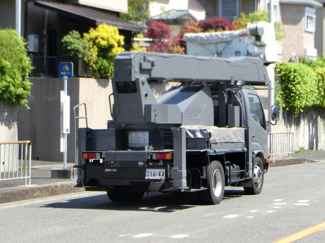 2010 Toyota Dyna – thumbnail 3