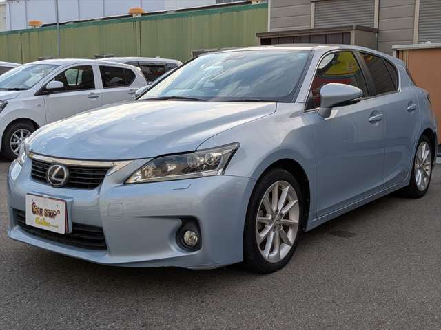 2011 Lexus CT – thumbnail 4