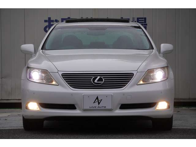 2009 Lexus LS – thumbnail 3