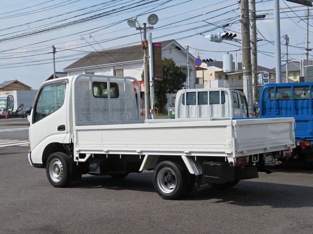 2008 Toyota Dyna – thumbnail 3