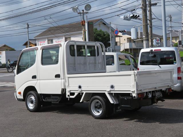 2009 Toyota Dyna – thumbnail 3