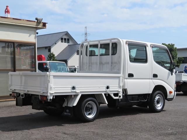 2009 Toyota Dyna – thumbnail 4