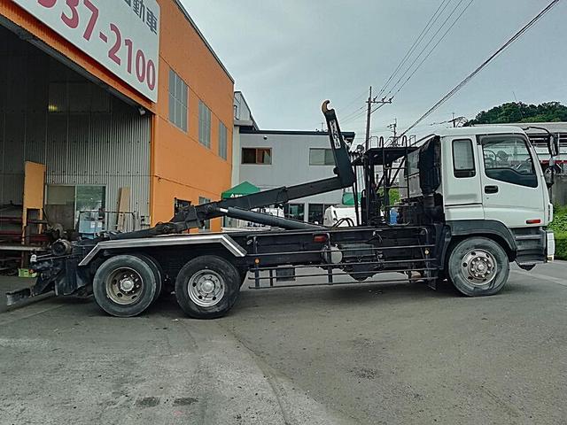 2005 Isuzu Giga – thumbnail 4