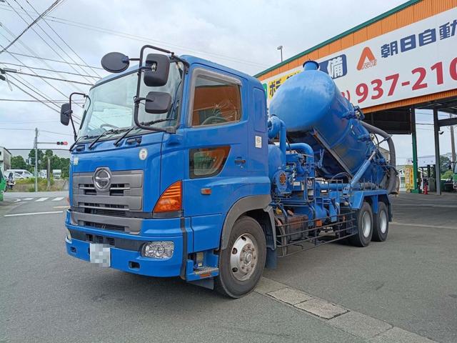 2004 Hino Profia