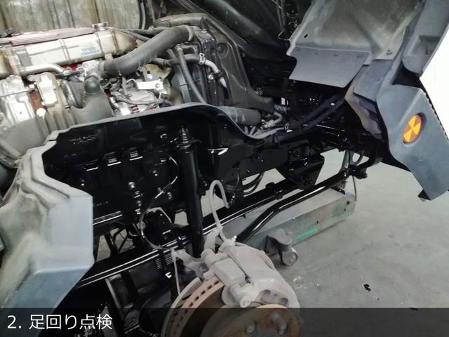 2011 Isuzu Forward – thumbnail 4