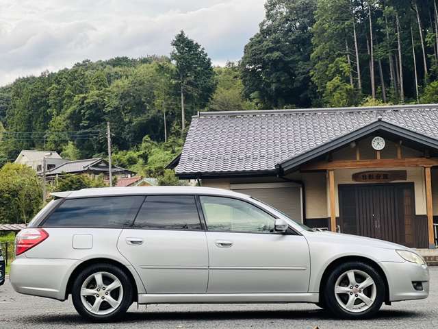 2007 Subaru Legacy Touring Wagon – thumbnail 4