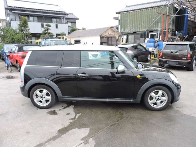 2011 MINI MINI Clubman – thumbnail 4