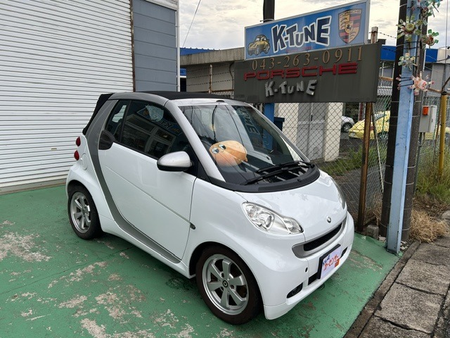 2011 smart Fortwo Smart Cabrio