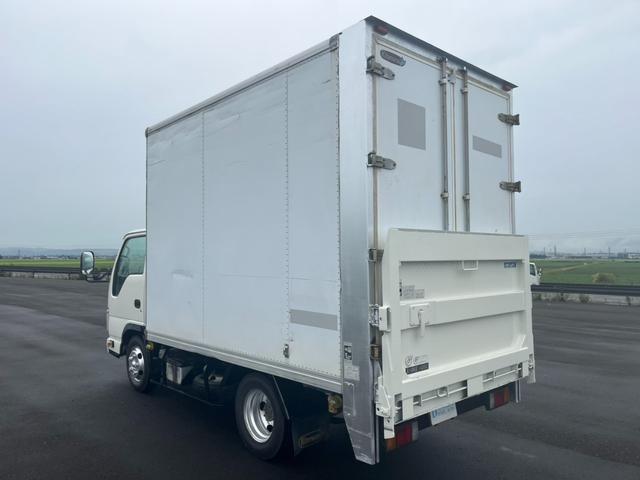 2011 Mazda Titan – thumbnail 4