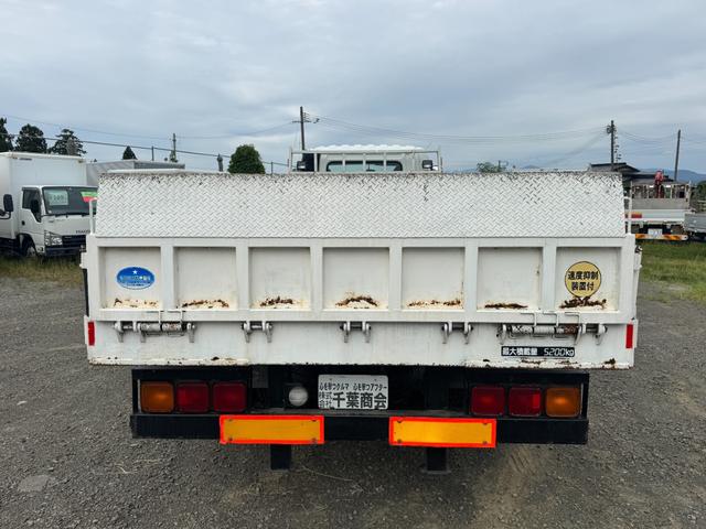 2010 Mitsubishi Fuso Fighter – thumbnail 4