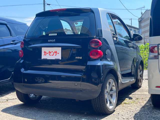 2010 smart Fortwo Smart – thumbnail 4