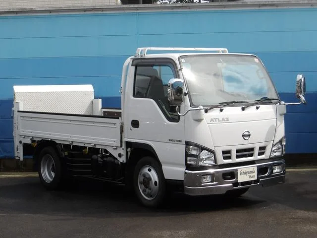2006 Nissan Atlas