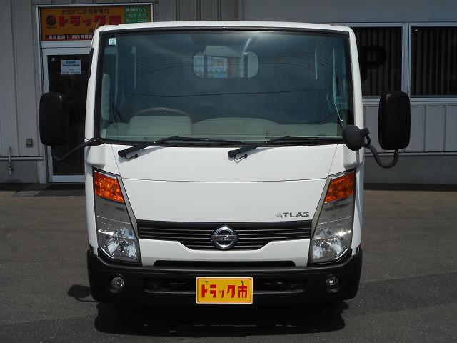 2010 Nissan Atlas – thumbnail 2