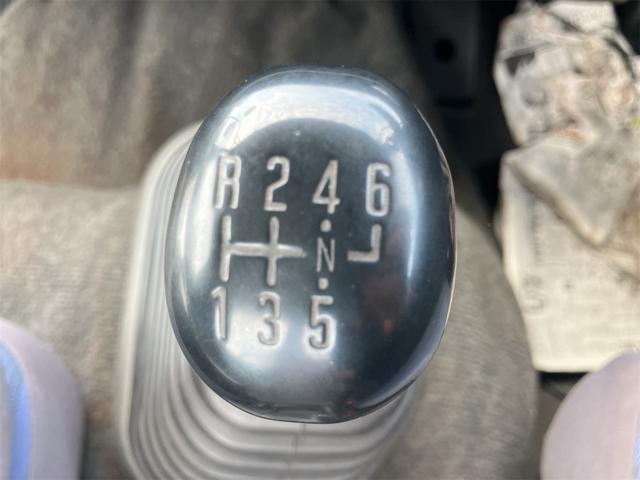 2006 Isuzu Forward – thumbnail 3