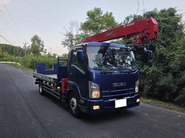 2011 Isuzu Forward – thumbnail 2
