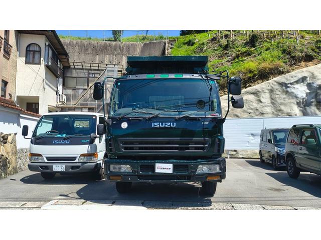 2001 Isuzu Giga – thumbnail 2