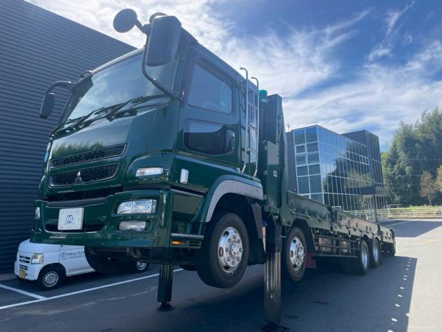 2010 Mitsubishi Fuso Super Great – thumbnail 2