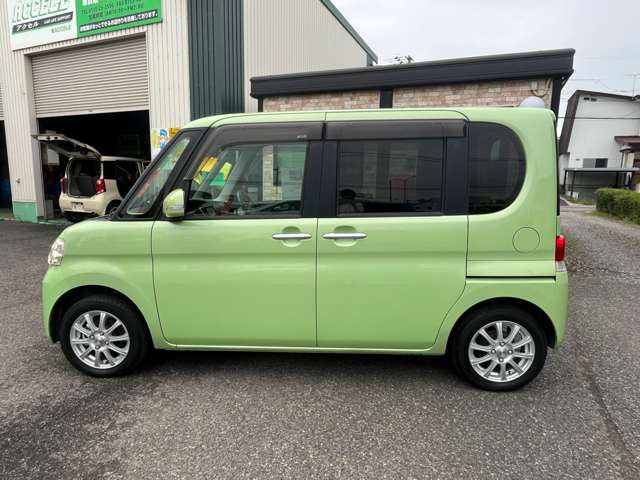 2011 Daihatsu Tanto – thumbnail 4