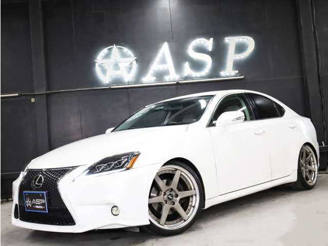 2009 Lexus IS – thumbnail 4