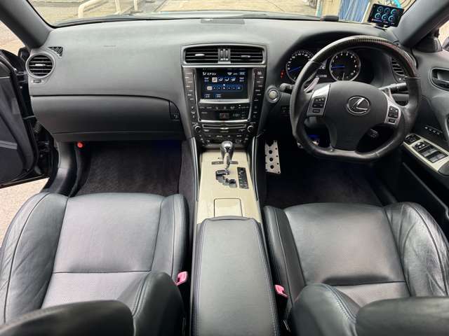 2009 Lexus IS – thumbnail 4