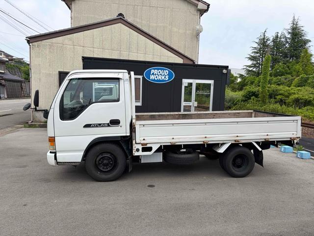 1996 Nissan Atlas – thumbnail 4
