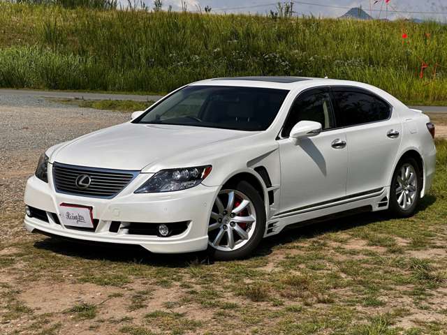 2008 Lexus LS – thumbnail 2