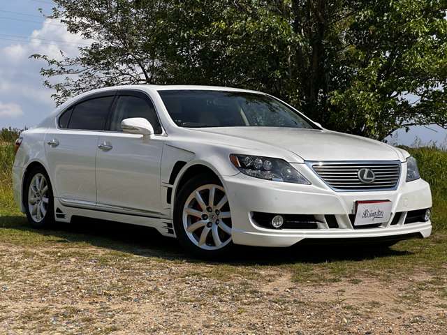 2008 Lexus LS – thumbnail 3