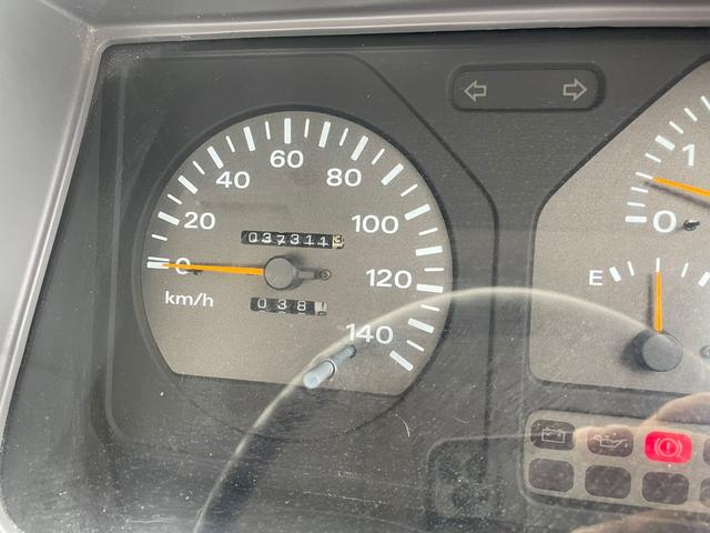1992 Nissan Atlas – thumbnail 3