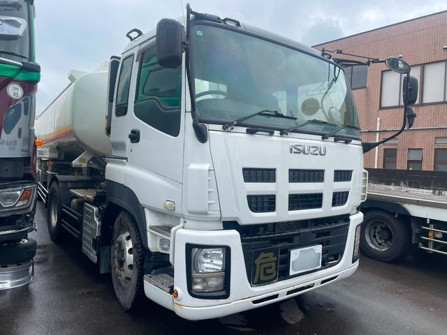 2011 Isuzu Giga