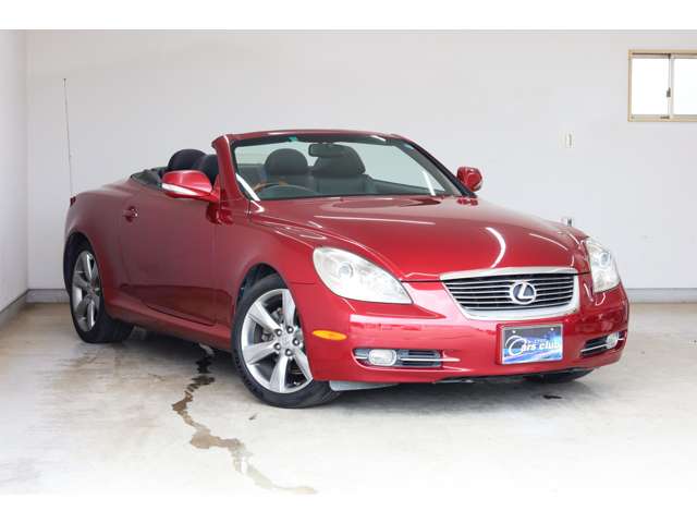 2010 Lexus SC – thumbnail 2
