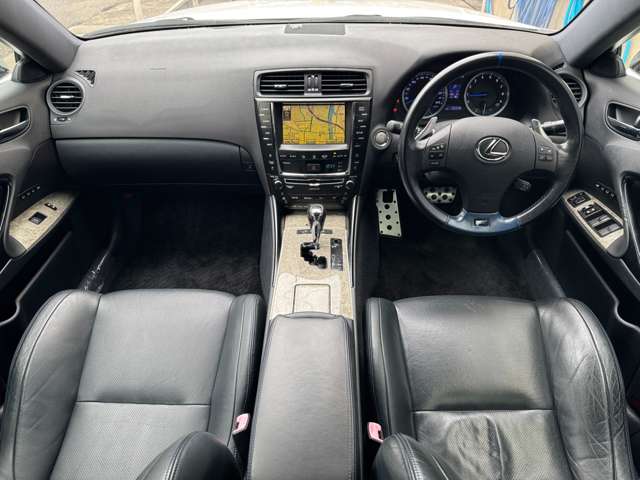 2009 Lexus IS – thumbnail 3