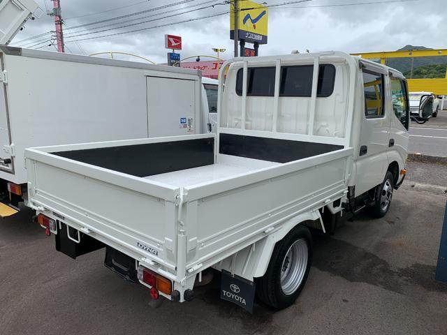 2010 Toyota Dyna – thumbnail 4