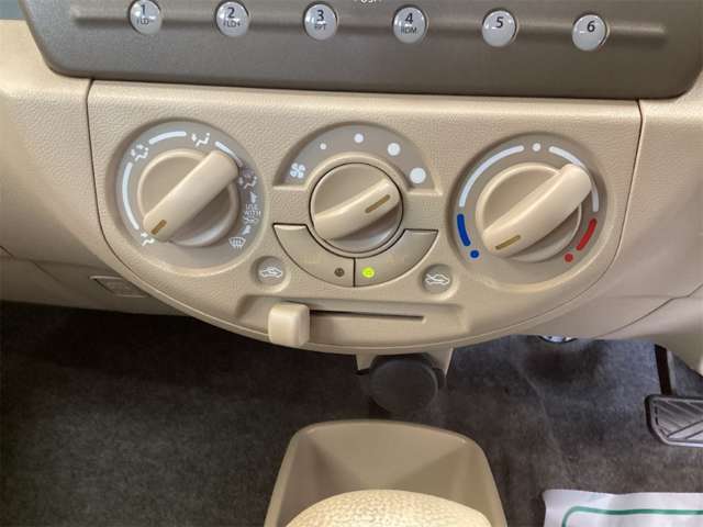 2011 Suzuki Alto – thumbnail 2