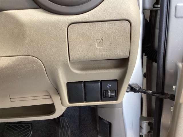 2011 Suzuki Alto – thumbnail 3