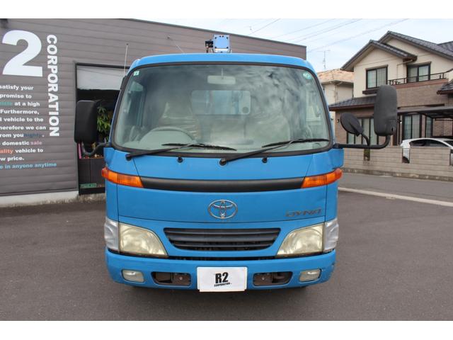 2001 Toyota Dyna – thumbnail 4