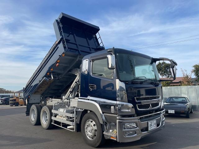 2011 Mitsubishi Fuso Super Great