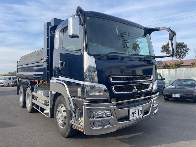 2011 Mitsubishi Fuso Super Great – thumbnail 2