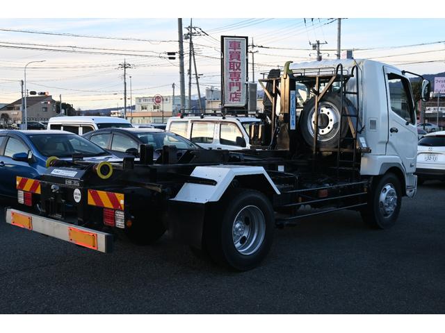 2006 Mitsubishi Fuso Fighter – thumbnail 4