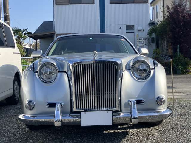 2002 Mitsuoka Galue II – thumbnail 2