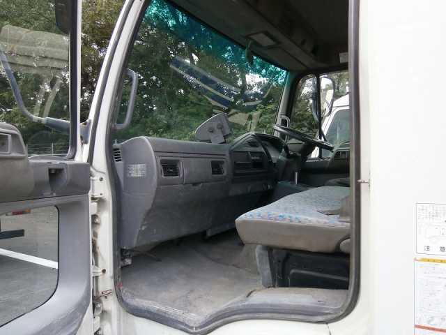 2001 Hino Ranger – thumbnail 4