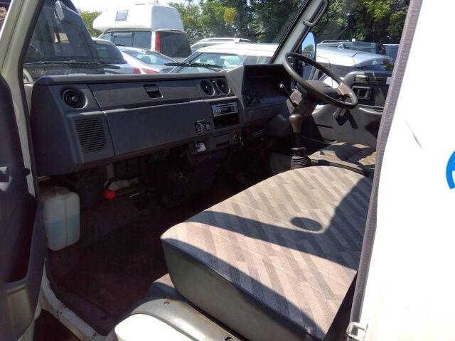 1992 Toyota ToyoAce – thumbnail 3