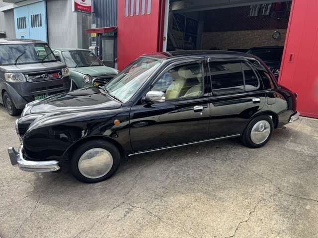 2001 Mitsuoka Viewt – thumbnail 2