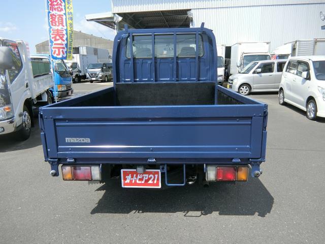 2004 Mazda Titan – thumbnail 4