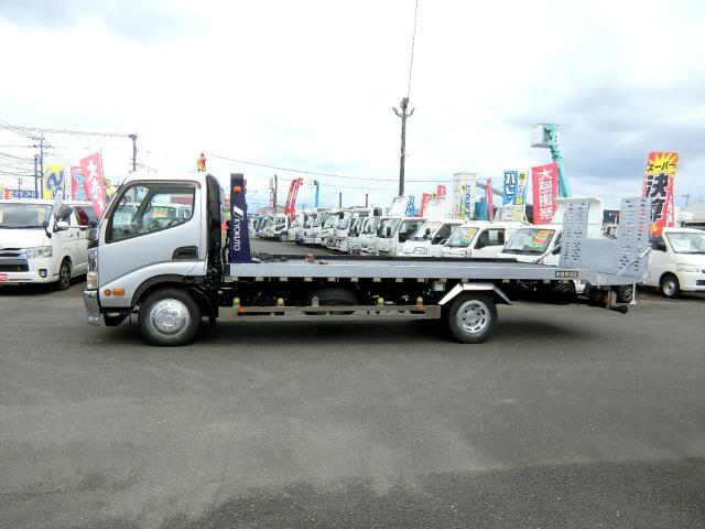 2011 Toyota Dyna – thumbnail 2