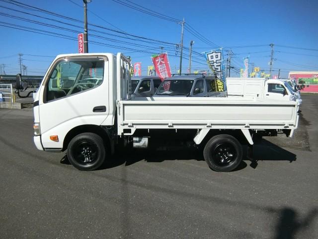 2011 Toyota ToyoAce – thumbnail 2