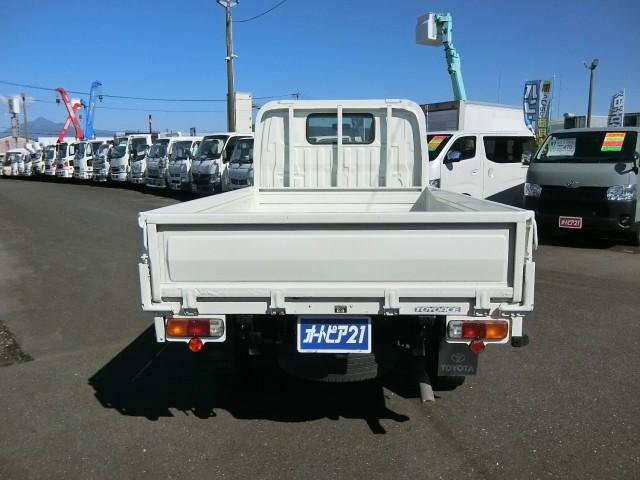 2011 Toyota ToyoAce – thumbnail 4