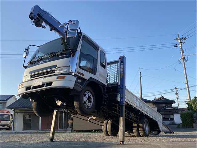 2005 Isuzu Forward