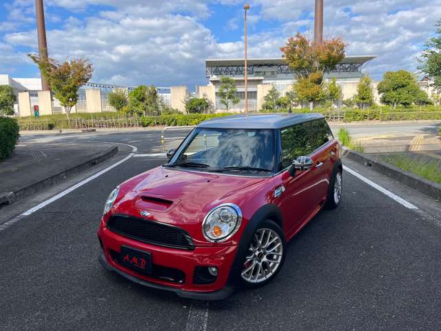 2010 MINI MINI Clubman – thumbnail 2