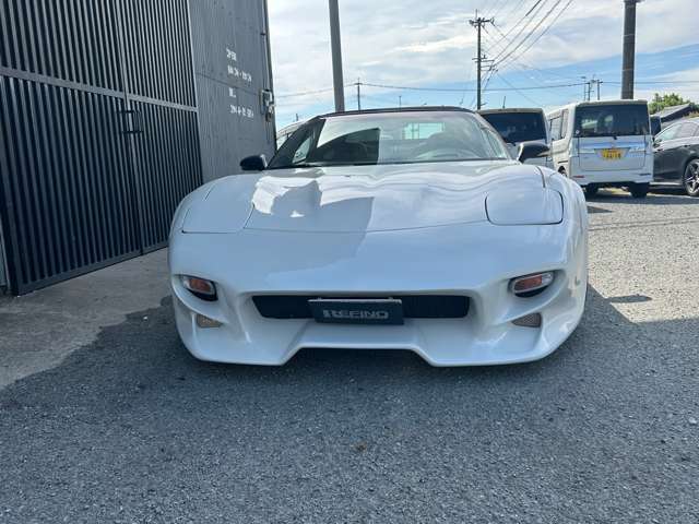 2001 Chevrolet Corvette Convertible – thumbnail 2